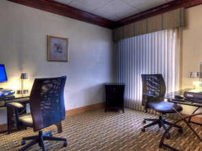 Clarion Inn Near Baylor University