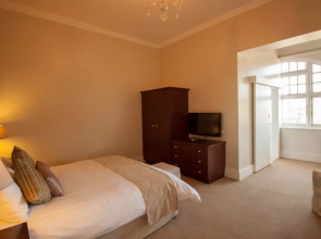 The King Edward Hotel