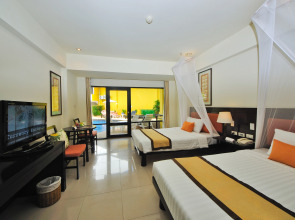 Woraburi Phuket Resort & Spa