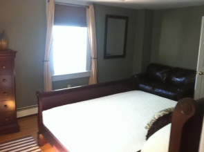 424 Thames Street Inn