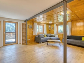 Hus24