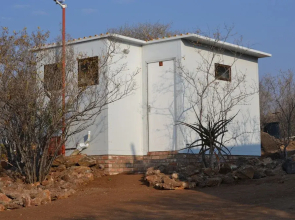 Tana Safaris Bush Camp
