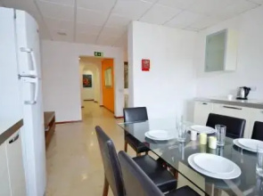 City Living Suite Tk 2 Rm 5