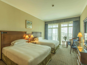 Отель Swissotel Al Murooj Dubai