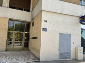 Nice 21m for 2 in the heart of Marseille