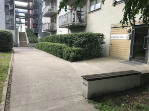 Sentral 3 roms top leilighet med gratis parkering