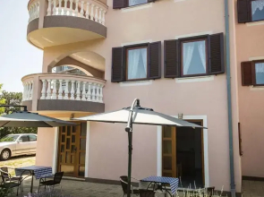 Apartments Illy