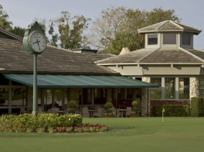 Lakeside Cottages at The Bay Hill Club