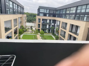 Embassy Gardens Royal Luxury Apartments