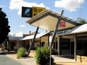 Cobb Inlander Motel