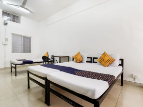 Raj Service Apartments by OYO Rooms