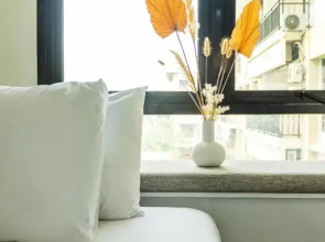 Grace Apartment Bali - A Cozy 2 Bedrooms Apartment in Sunset Road