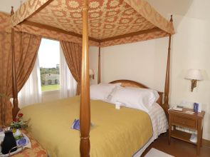 Almar Timi Ama Resort & Spa