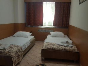 Kadikoy Otel Konak