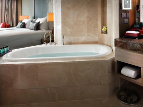 Отель Sofitel Bangkok Sukhumvit