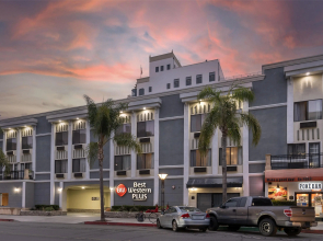 Best Western Plus Hotel At The Convention Center