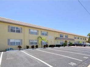 Waves 10 - Two Bedroom Condo