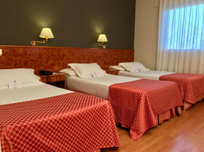 AP Hotel and Parking