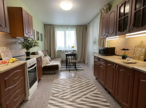 Yousinn (Юсинн) на улице Добролюбова