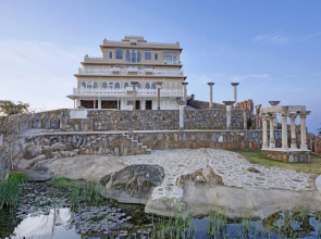 Fateh Safari Suites by Fateh Collection