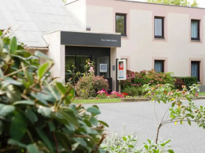B&B HôTEL BLOIS NORD VALLéE MAILLARD