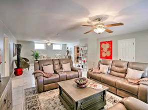 Quiet Memphis Home on 20 Acres: 10 Mi to Downtown!
