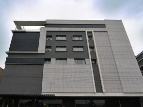 OYO 1038 The Kay Hotel