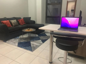 Elegant 1 bedroom unit
