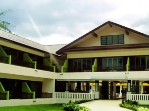 Golden Sand Beach Resort