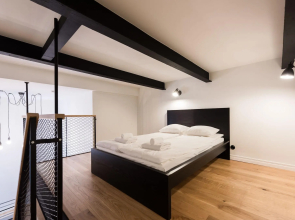 Hilltop Apartments City Centre