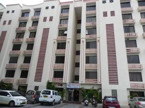 Hotel Reeva Regency