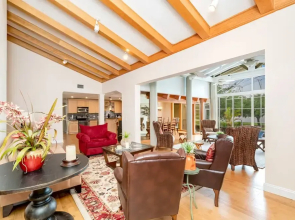 Ultimate 6 Bedroom 5 Bathroom On Bay Hill