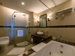 Sunrise Nha Trang Beach Hotel & Spa