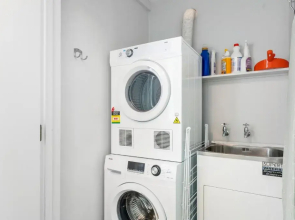 Arawata Lodge - Queenstown Holiday Home