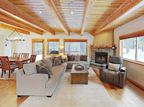 Updated Lodge-Style Home w/ Prime Donner Location! home