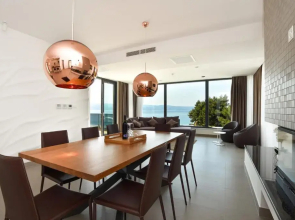 Luxury, seafront Villa Petra with heated pool only 50m from beach