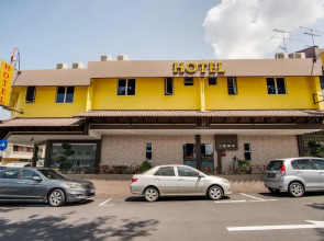 OYO 89480 Dream House Hotel