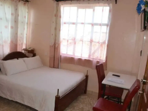 Simoni Guest House