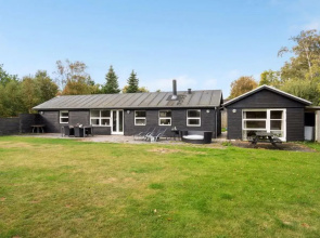 "Fay" - 25m from the sea in NE Jutland