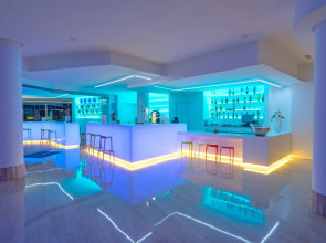 Отель THB Ocean Beach - Adults Only