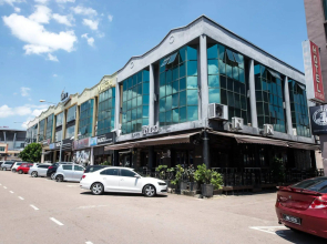 OYO 1214 Oro Hotel