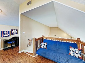 New Listing! Choice Family Getaway: Stroll To Sand 2 Bedroom Home