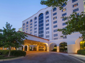 Embassy Suites Greenville Golf Resort & Conference Center