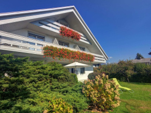 Luxurious Apartment in Bled With Garden