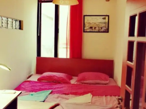 Ellada 11 - Artist Gallery