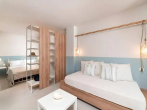 Stalis Sea Front Studios B