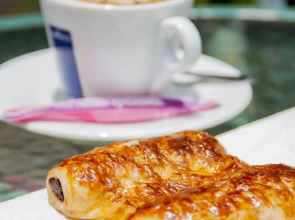 Baan Lukkan Patong Resort