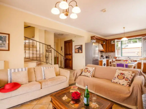 Beachfront Villa Victoras