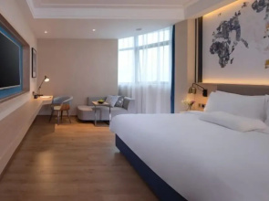 Kyriad Marvelous Hotel (Heyuan Wanlongcheng)