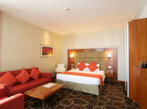 Отель Montreal Barsha